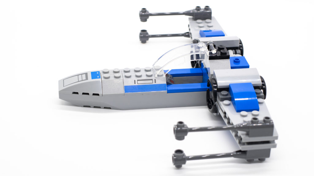 LEGO Star Wars 75297 Resistance X Wing 11