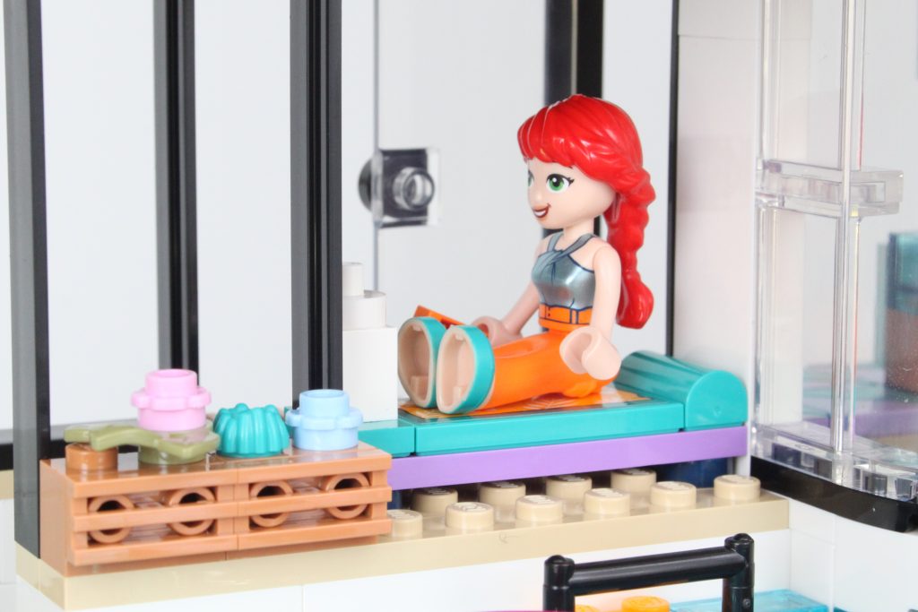 lego friends 42639 andreas modern mansion review 41 1024x683