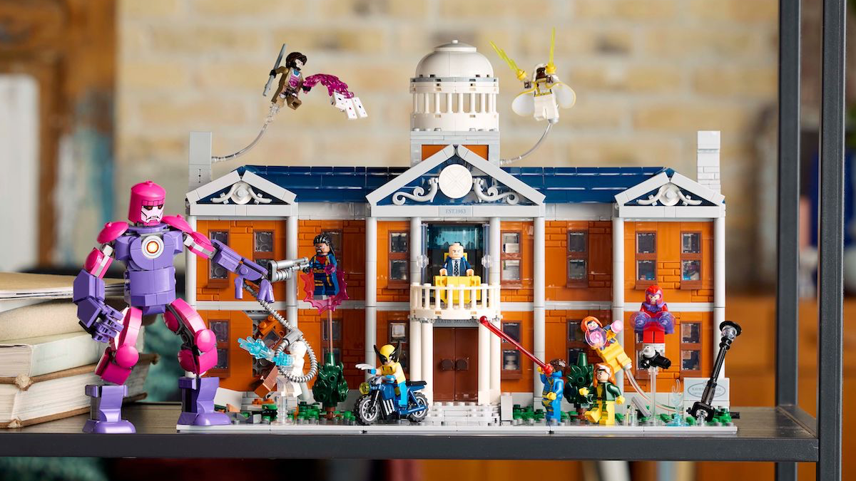 You can fix the LEGO Marvel X-Mansion with no extra pieces