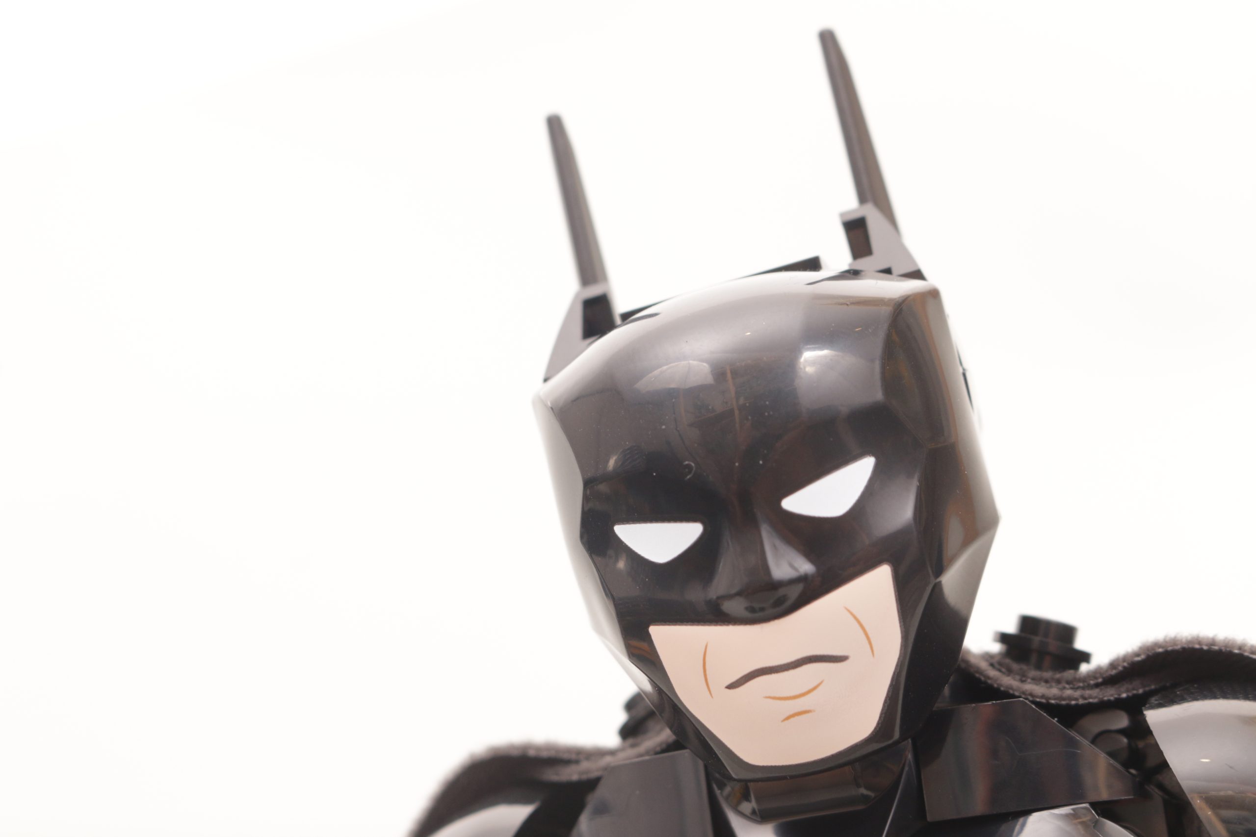 LEGO Batman 76259 Batman Construction Figure review 11 scaled