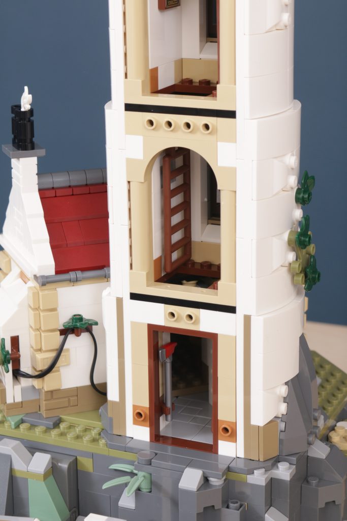 LEGO Ideas 21335 Motorised Lighthouse review 25 683x1024