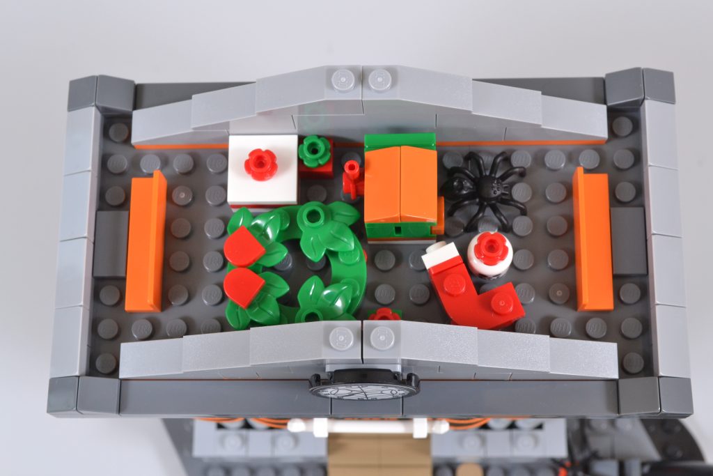 LEGO Ideas 21351 The Nightmare Before Christmas 22 1024x683