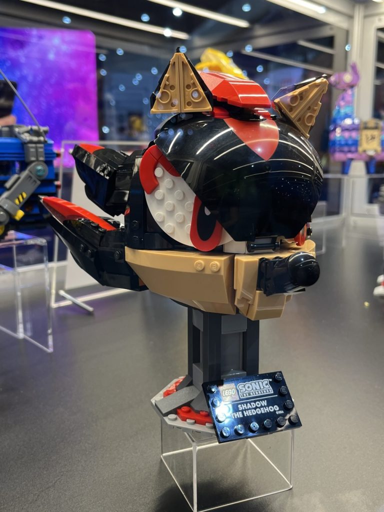 Nerdist LEGO SDCC Sonic the Hedgehog Shadow  768x1024