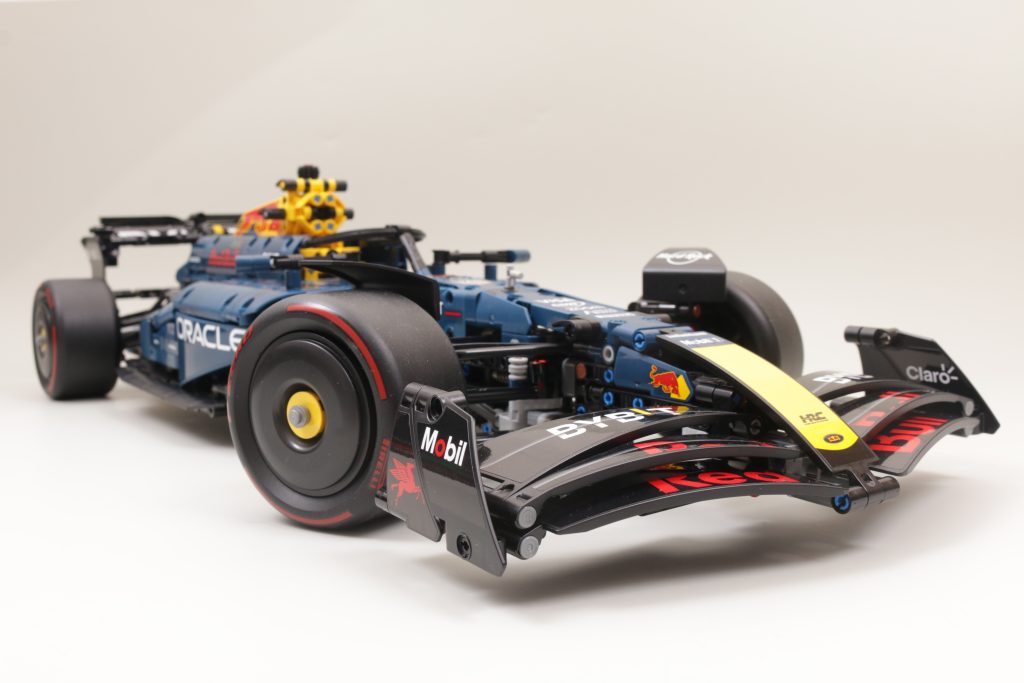 LEGO Technic 42206 Oracle Red Bull Racing RB20 F1 Car review 16 1024x683