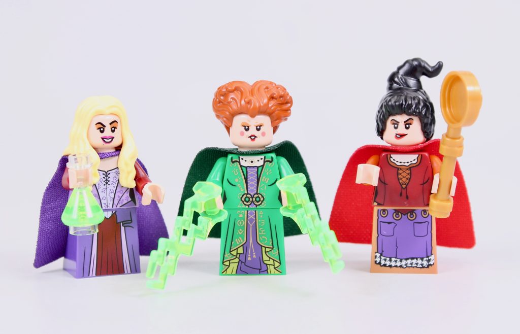 LEGO Ideas 21341 Disney Hocus Pocus The Sanderson Sisters Cottage review 43 1024x658