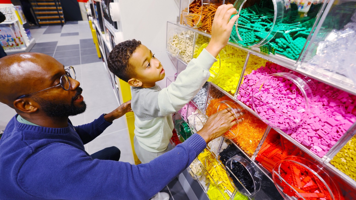 LEGO plans to open a second store in Bristol