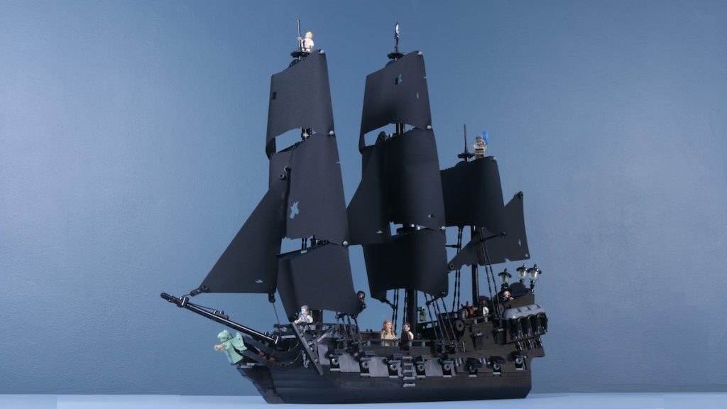 LEGO Icons 10365 Captain Jack Sparrows Pirate Ship review title 1024x576