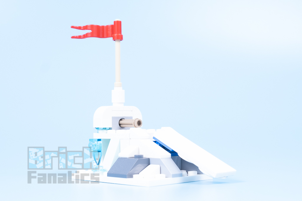 LEGO 40424 Snowball Fight 8