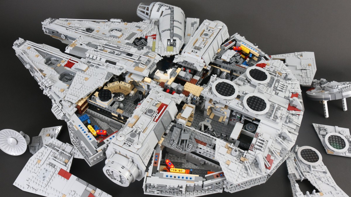 Top 10 best LEGO Star Wars deals currently available