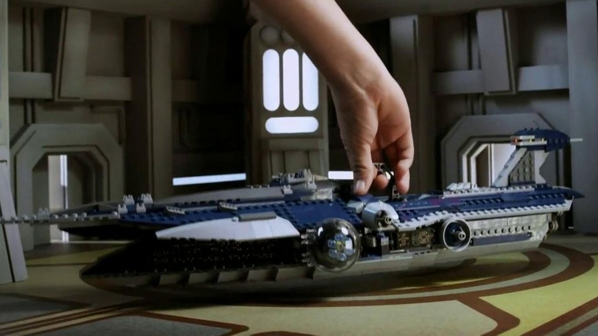 Rumoured LEGO Star Wars 2024 set could pave the way for more separatist ships