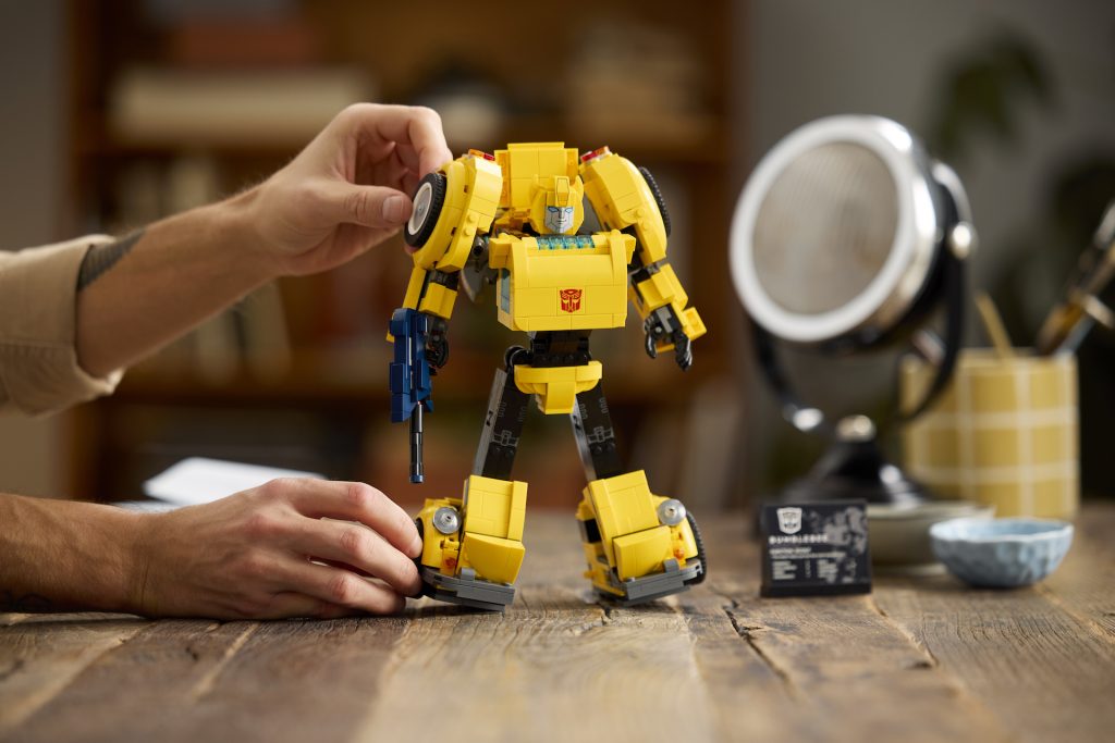 LEGO Icons Transformers 10338 Bumblebee 18 1024x683