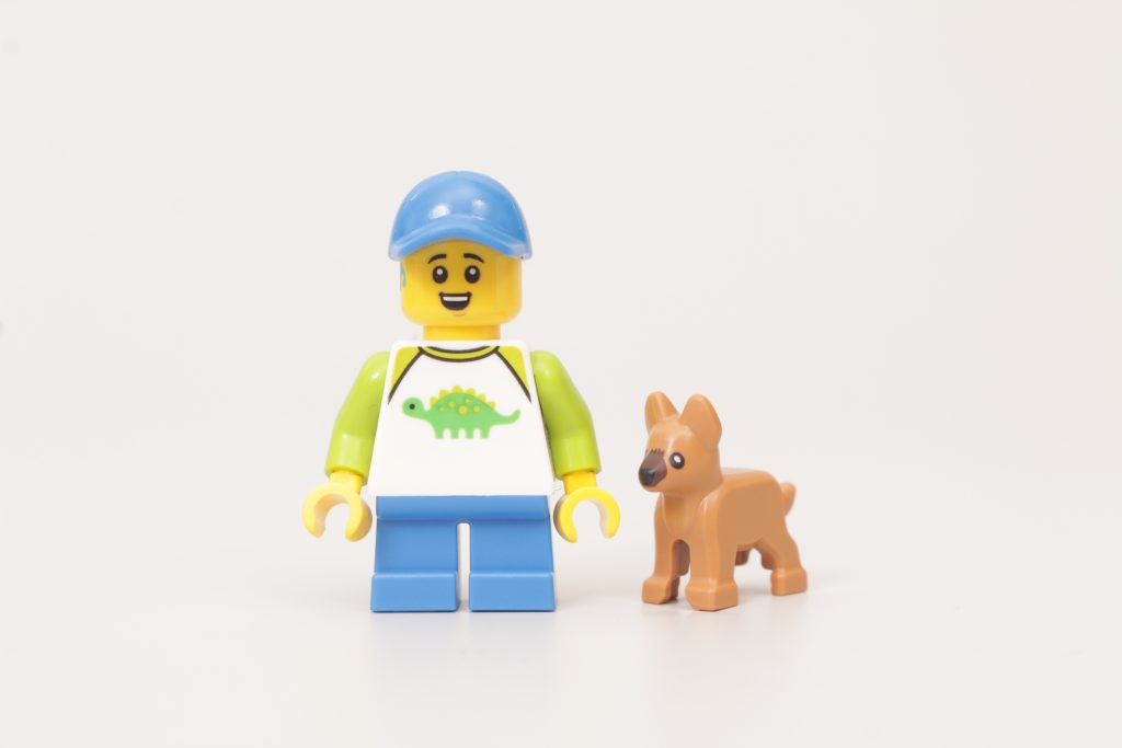 LEGO City 60398 Family House and Electric Car review 25 1024x683