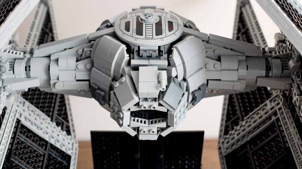 LEGO Star Wars 75382 TIE Interceptor UCS 32 1024x576