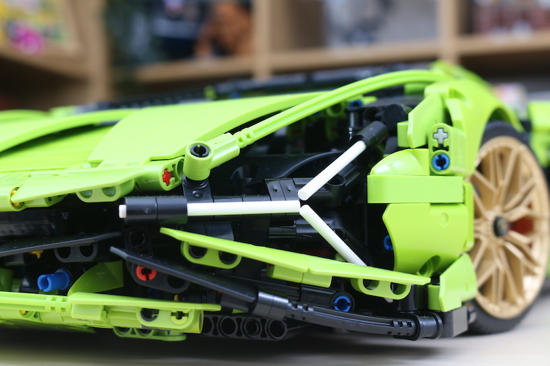 LEGO Technic 42115 Lamborghini Sian FKP 37 review 108