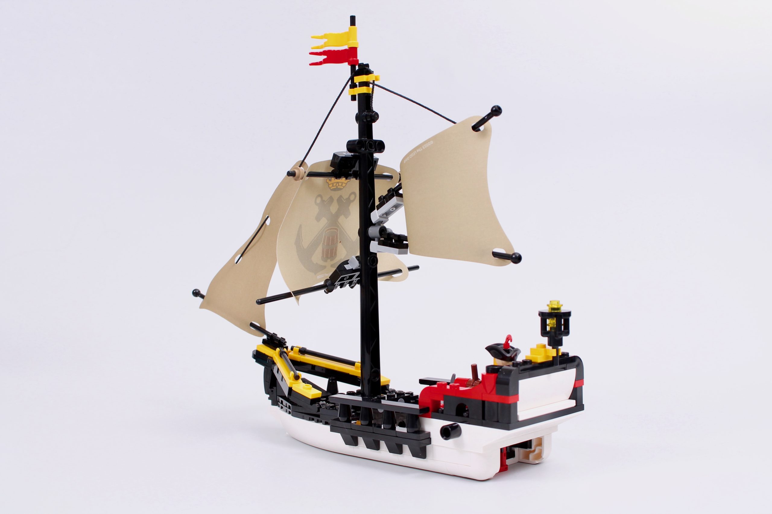 LEGO Icons 10320 Eldorado Fortress review 37 scaled
