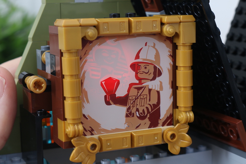 LEGO Fairground Collection 10273 Haunted House review 19 1