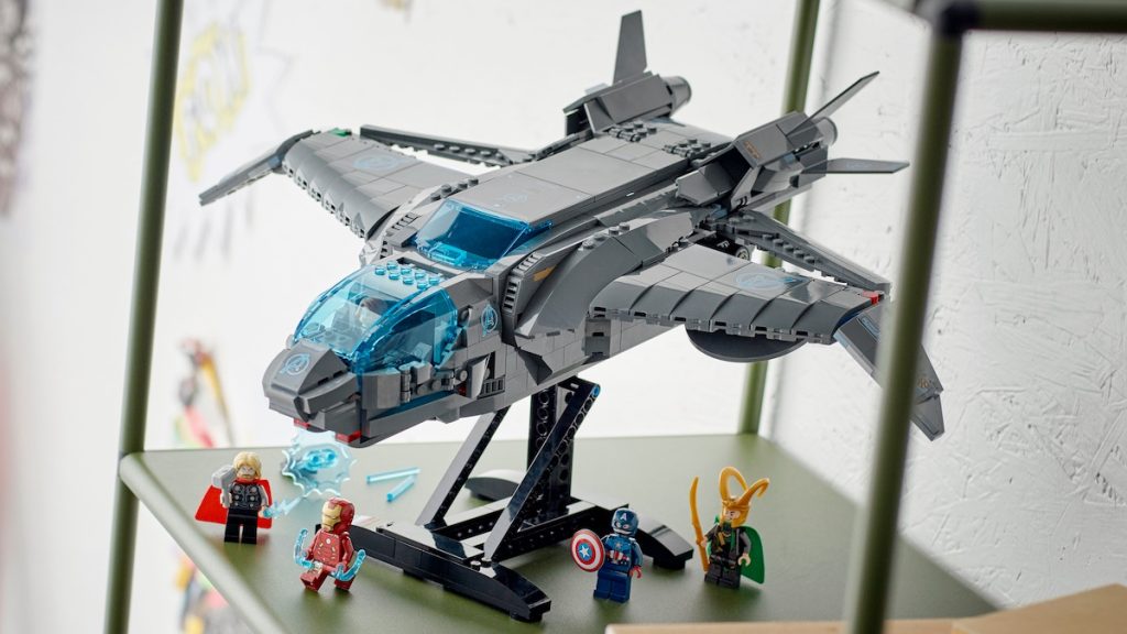 LEGO Marvel 76248 The Avengers Quinjet featured 1024x576
