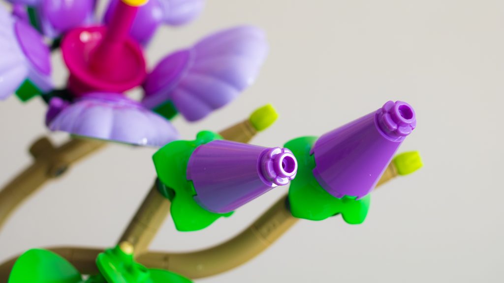 Lego botanicals 10372 Hibiscus 22 1024x576