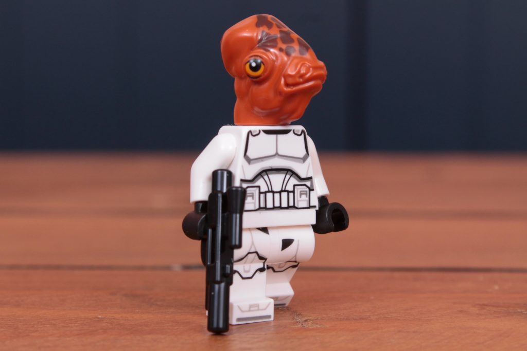LEGO Star Wars 75388 Jedi Bobs Starfighter review 18 1024x683