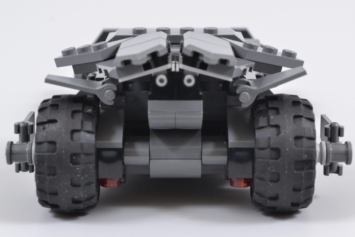 LEGO DC 76331 Batman V Superman Batmobile 5 1200x800