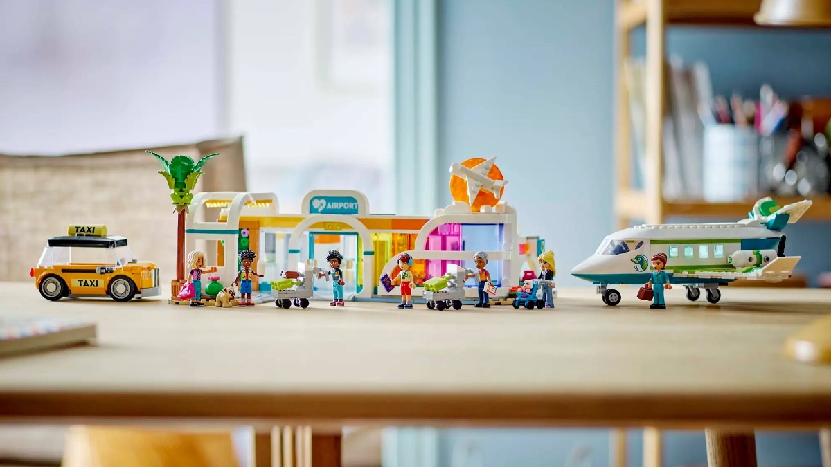 LEGO Friends 42656 Heartlake City Airport and Airplane officially revealed