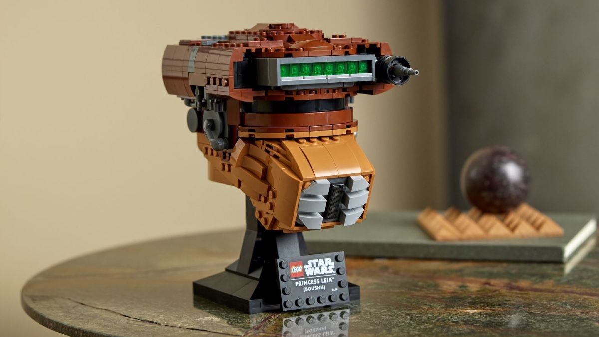 WATCH: Leia's Boushh helmet has only been in one LEGO set before
