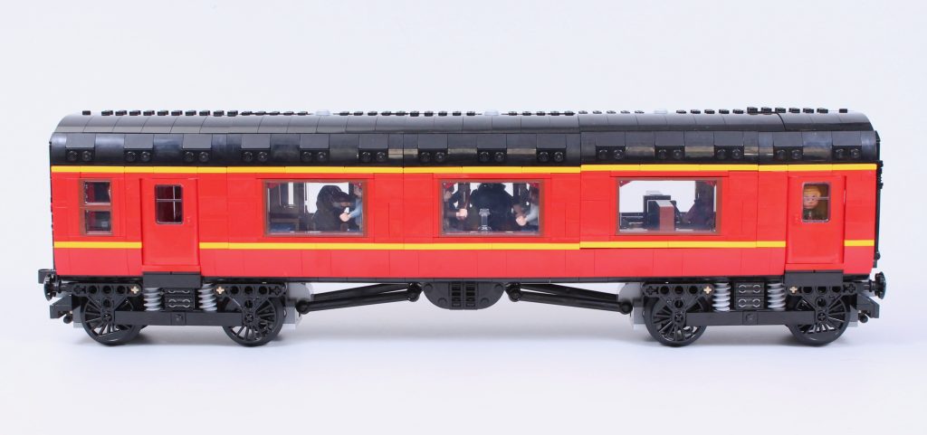 LEGO Harry Potter 76405 Hogwarts Express Collectors Edition review 22 1024x481