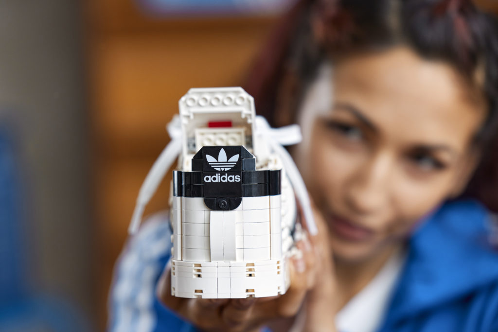 LEGO 10282 Adidas Originals Superstar 22