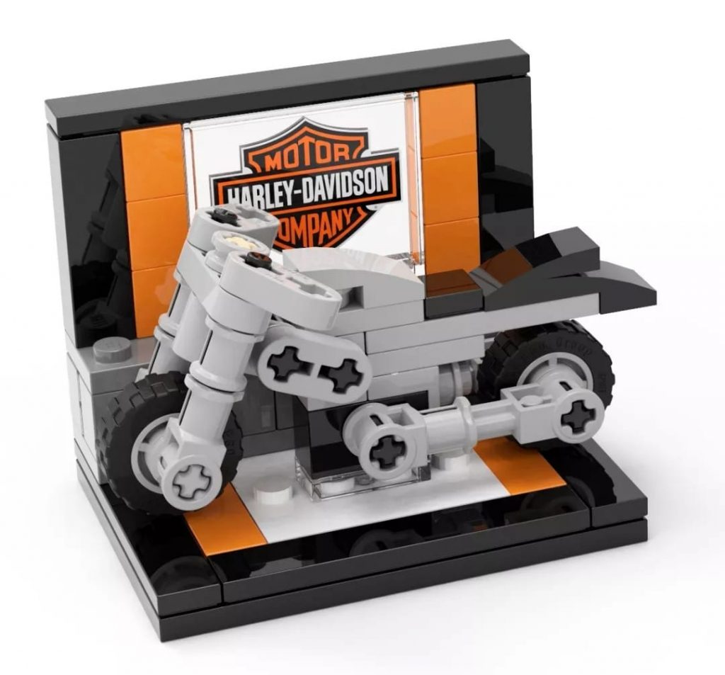LEGO Creator Expert 10269 Harley Davidson Fat Boy make take 1 1024x953