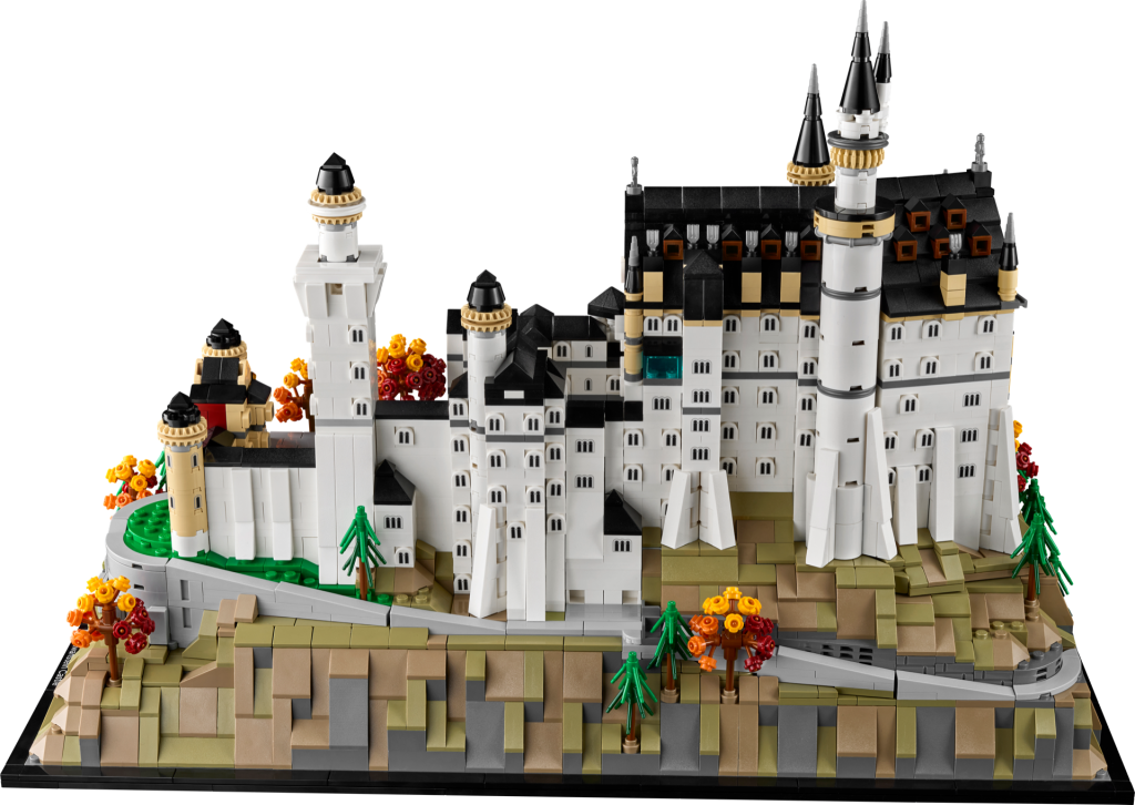 LEGO Architecture 21063 Neuschwanstein Castle 3 1024x726