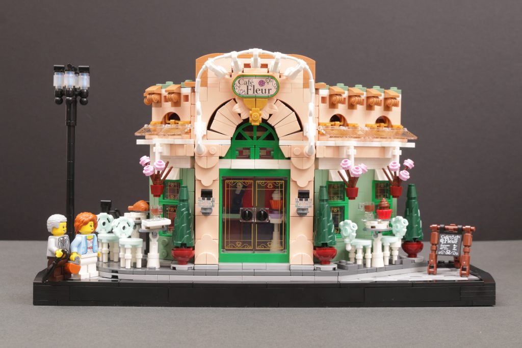 LEGO Icons 10362 French Cafe review not really for minifigures 2 1024x683