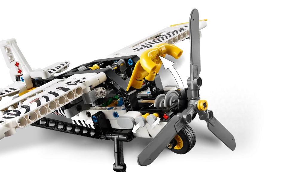 LEGO Technic 42198 Bush Plane 5 1024x576