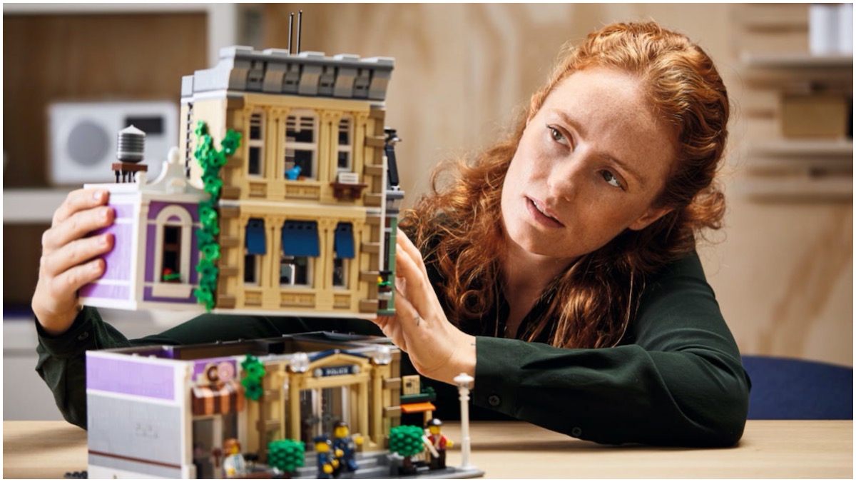 The Guardian newspaper wants to hear from LEGO fans