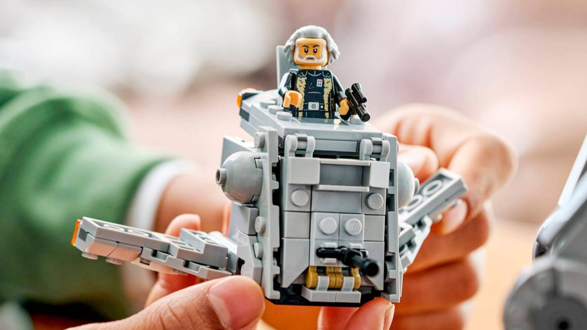 lego star wars 75454 int-4 lifestyle featured